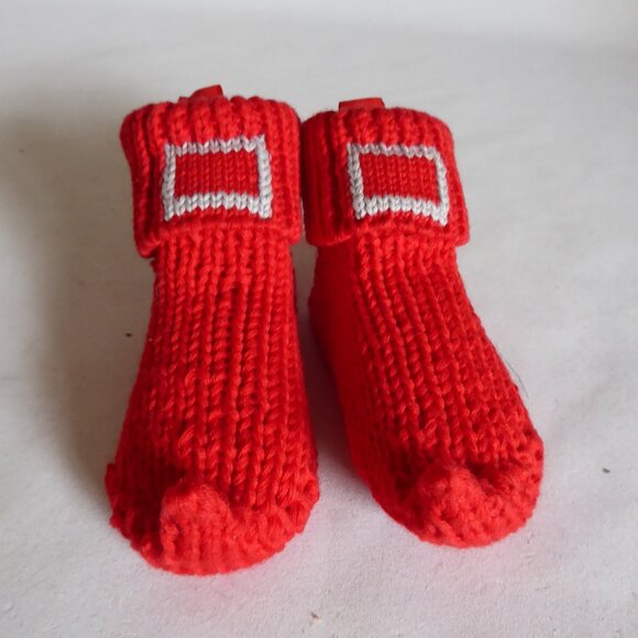 INFANT BABY CHRISTMAS ELF RED KNIT BOOTIES SLIPPERS SOCKS SHOES (NEW) NEVER WORN - Picture 2 of 10